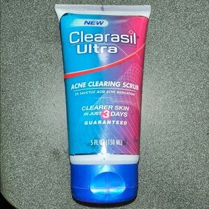 Clearasil Ultra Acne Clearing Scrub